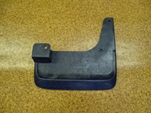 фото №1, Nissan patrol gr y61 97-03 брызговик перед правый