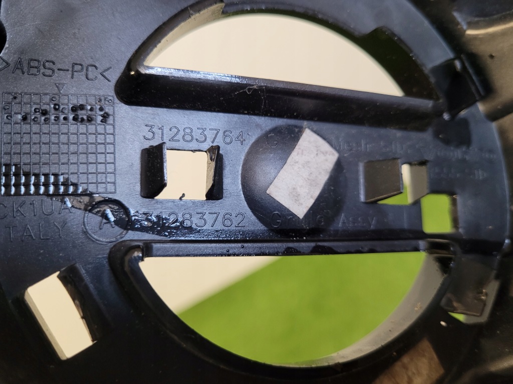 фото №9, Volvo v40 решітка радіатора решітка радіатора решітка радіатора радіатора оригінал 31283764