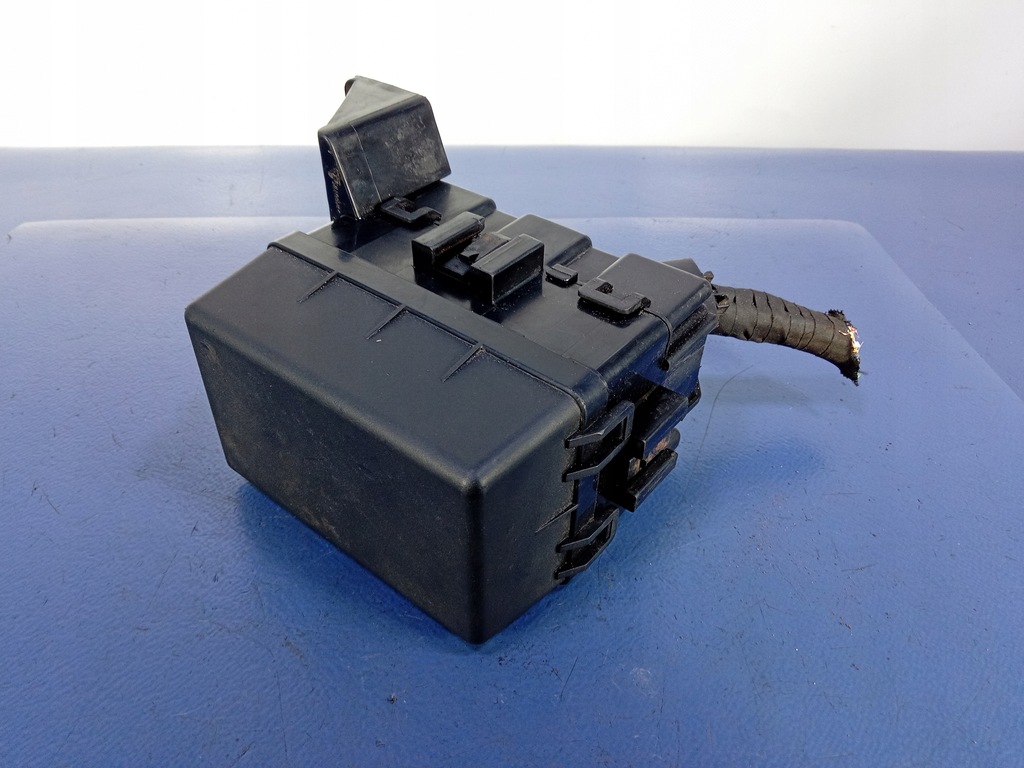 фото №1, Sonata v nf 2.0 crdi коробка запобіжників