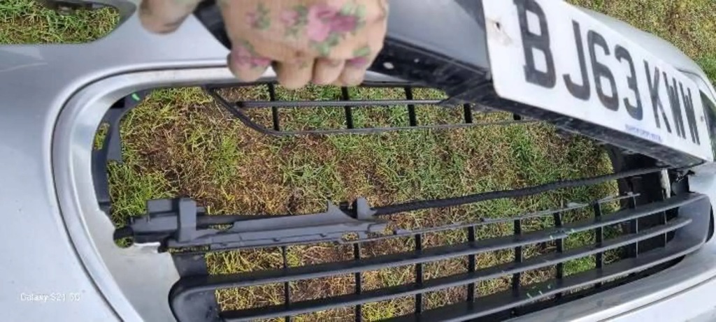 Купити Бампер передній перед peugeot 308 t7 рестайлінг  led