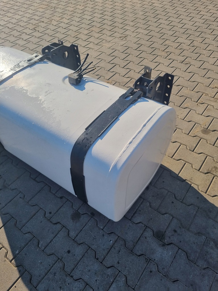 фото №3, Бак топлива renault dxi volvo fh fm fl fe fmx low крышка