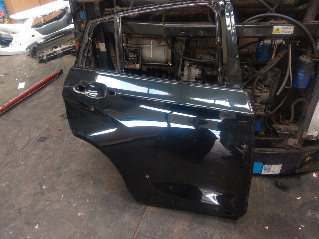 фото №10, Bmw x4 f26 - дверь задние правое чёрные