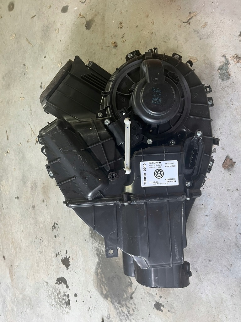 фото №1, Vw multivan t5 lift обігрівач задня