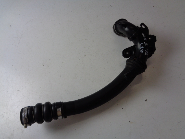 фото №1, Шланг воздуха peugeot 208 ii 1.2 бензин 2022 rok