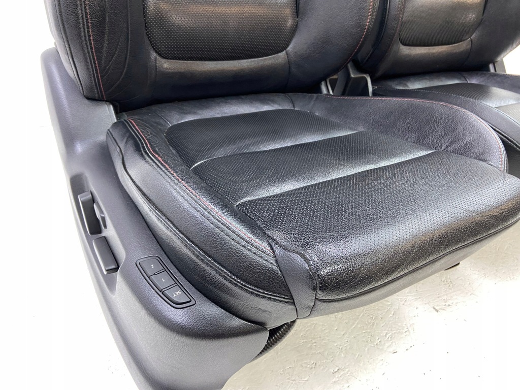 фото №16, Сиденья заднее сиденье задняя кожа комплект czerwona нитка mazda cx5 cx-5 i 2012-2017r.