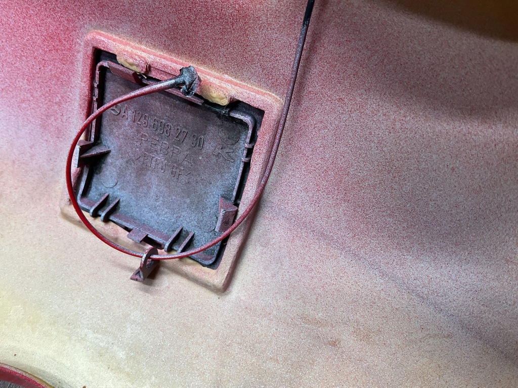 Молдинг поріг ліва mercedes-benz sl500 r129 a1296902740 Зі Шроту