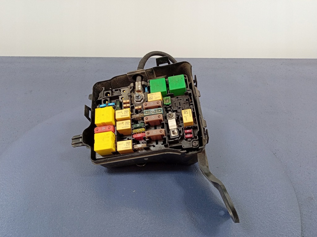 фото №5, Peugeot 301 коробка запобіжників pcfpp00048