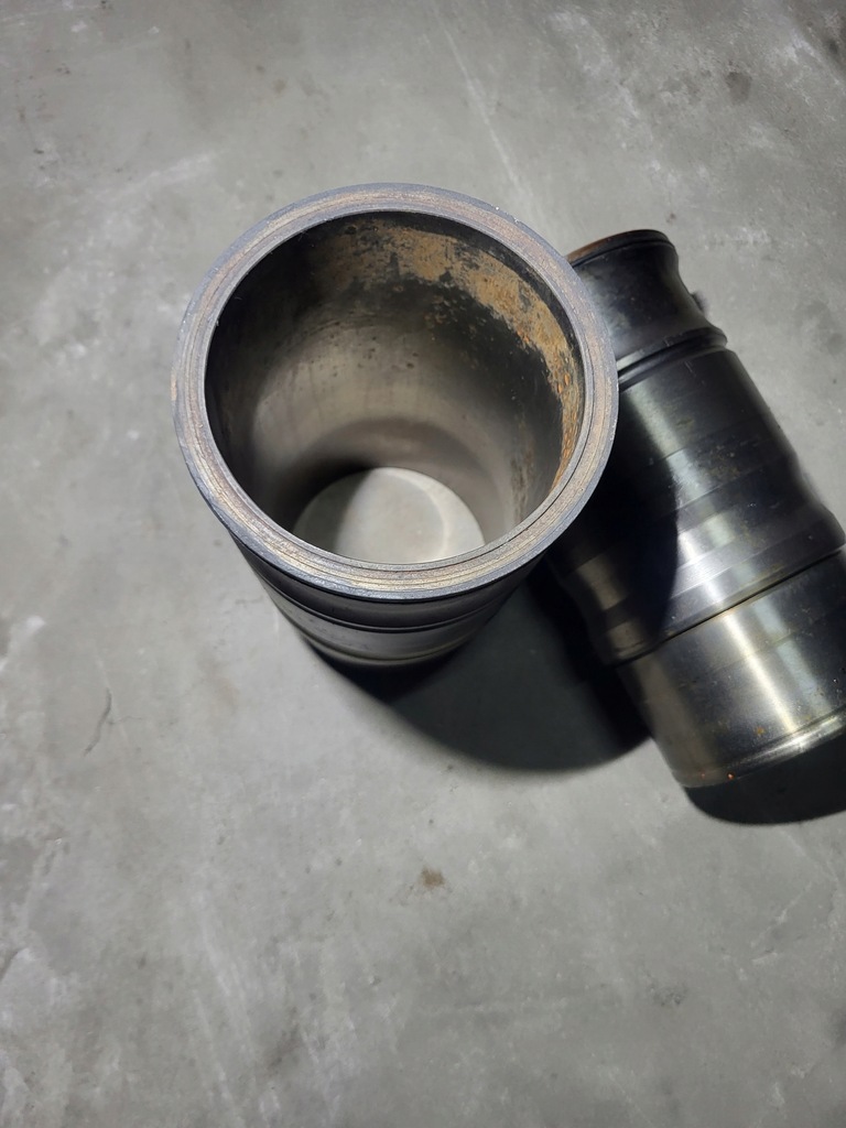 фото №2, Втулка цилиндра scania r 124 4