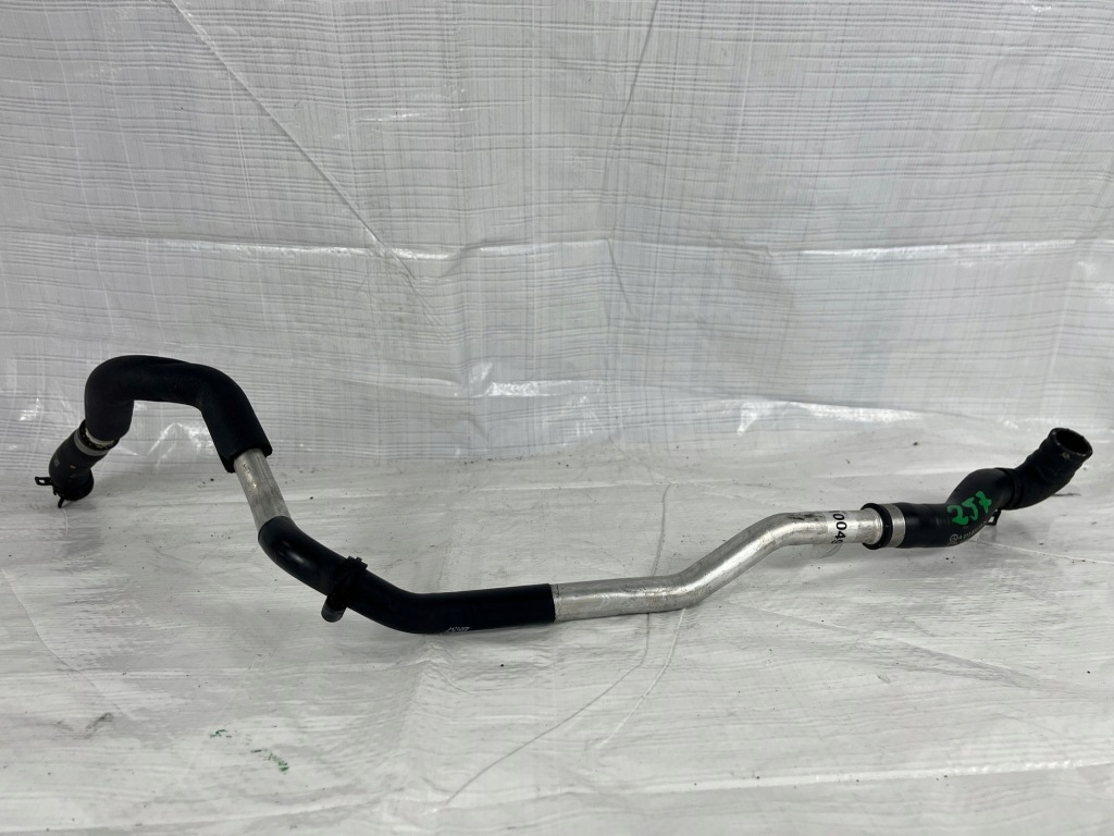 Купити Mercedes 213 w213 257 c257 труба трубка патрубок шланг води a2138305904