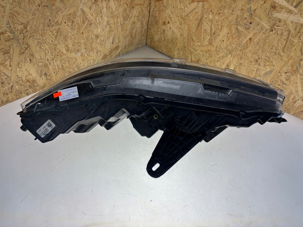 фото №13, Ford mustang mach-e 2022 лампа передняя