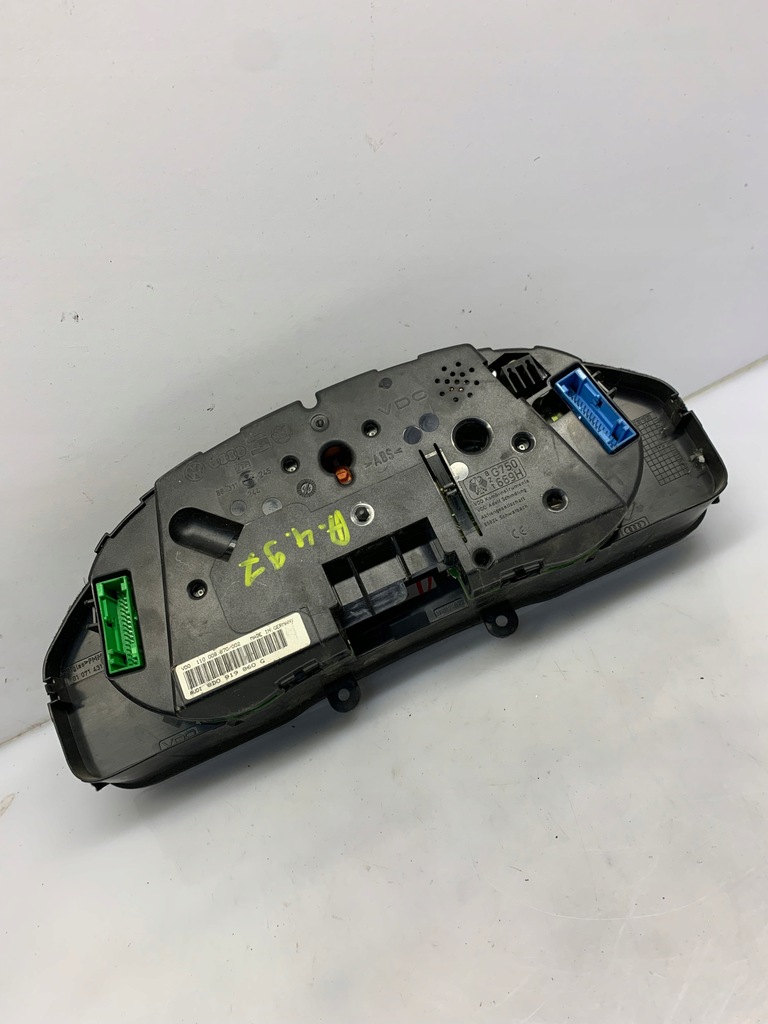 фото №8, Счетчик приборная панель vag audi 8d0919860g