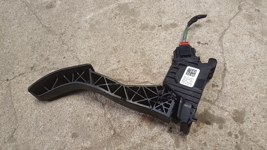 фото №1, Seat leon iii педаль газа 5q1721503f