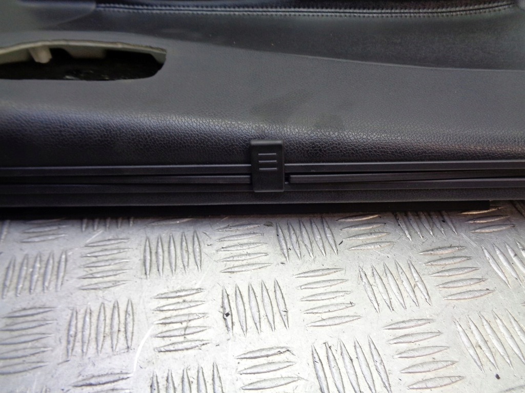 фото №2, Обшивка дверь левый задняя renault koleos