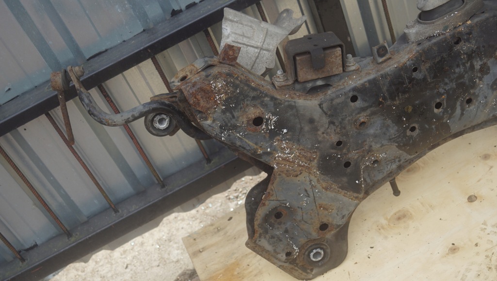 фото №10, Балка подрамник перед hyundai i40 62401-3z100