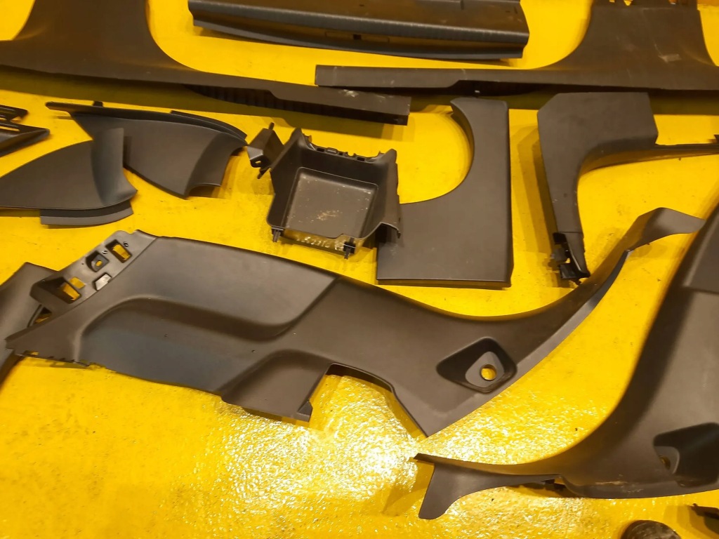 фото №3, Opel corsa f 21r. захист обшивка стійка пластик заглушка