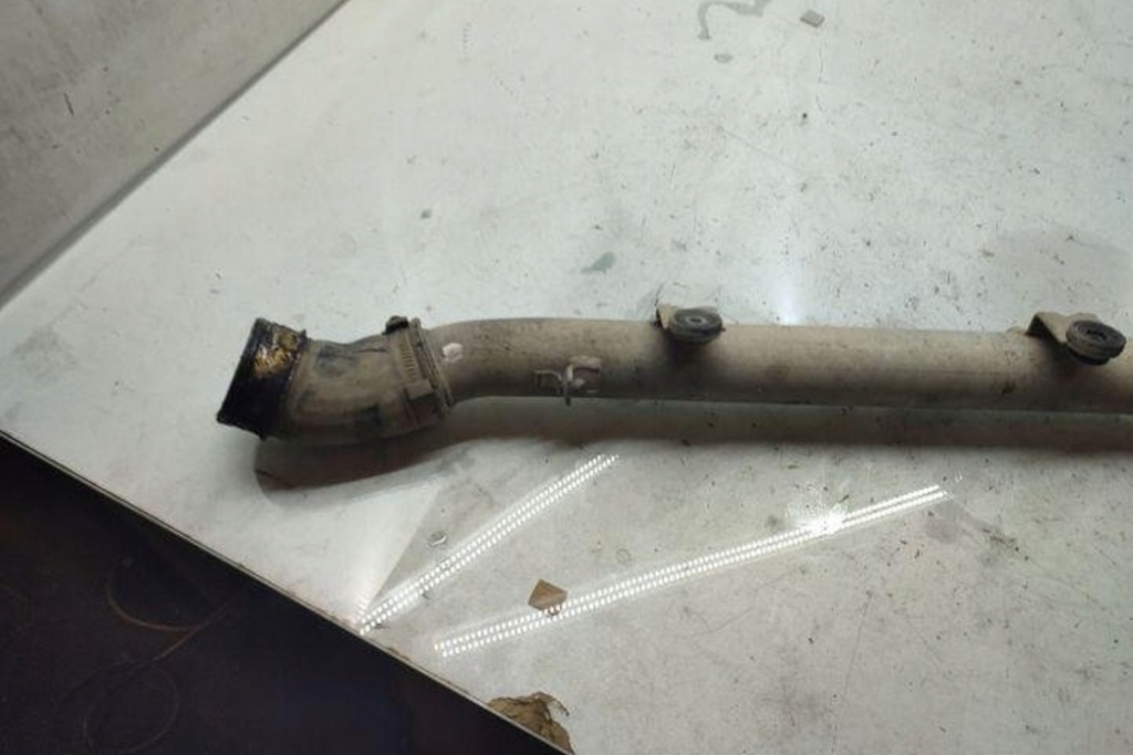 фото №9, Труба інтеркулер audi q7 4l 7l6145795 3.0l дизель 171kw 2007