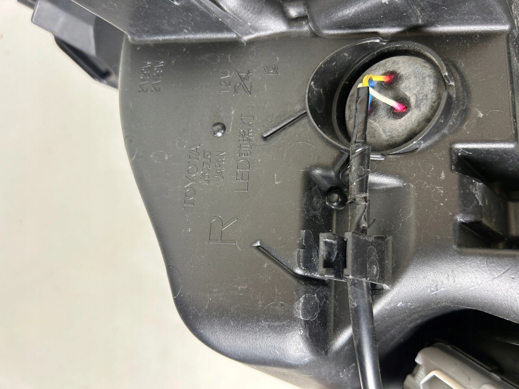 фото №15, Lexus nx 15- лампа права ліва full led 15- перед передня