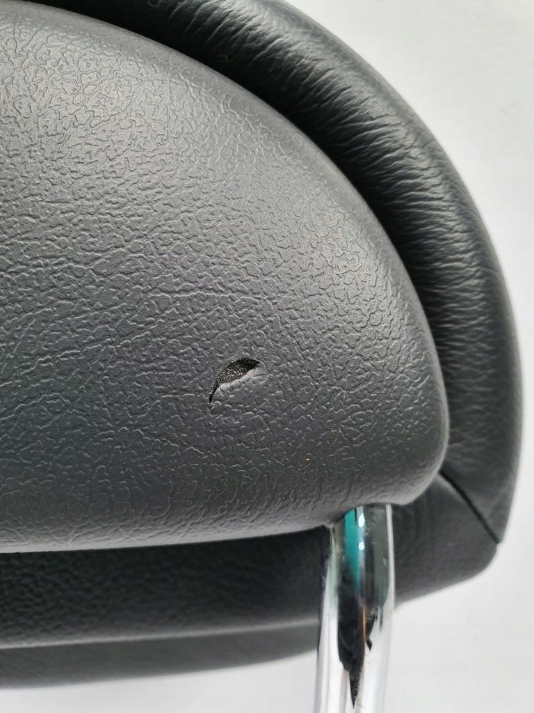 фото №5, Подголовник сиденье правый перед mercedes w209