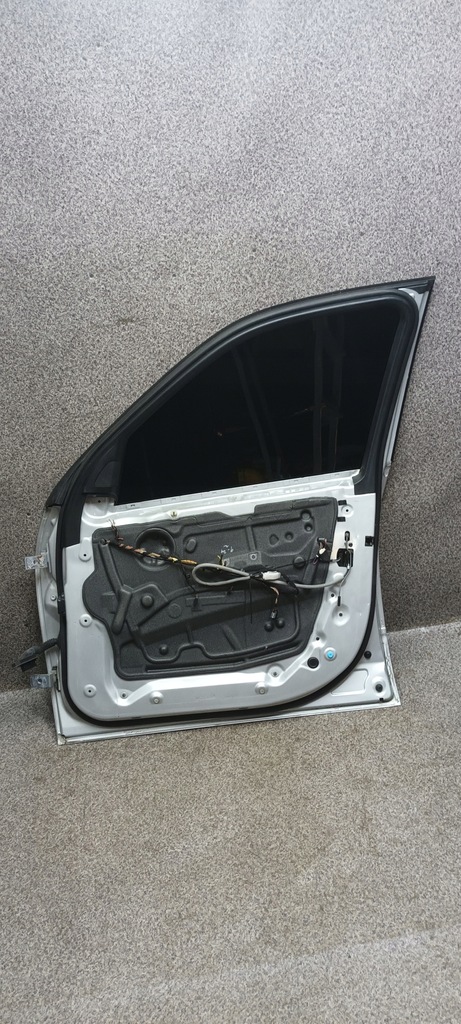 фото №8, Bmw x5 e70 дверь правое передние ручка стекло молдинг правый перед 354/7 org