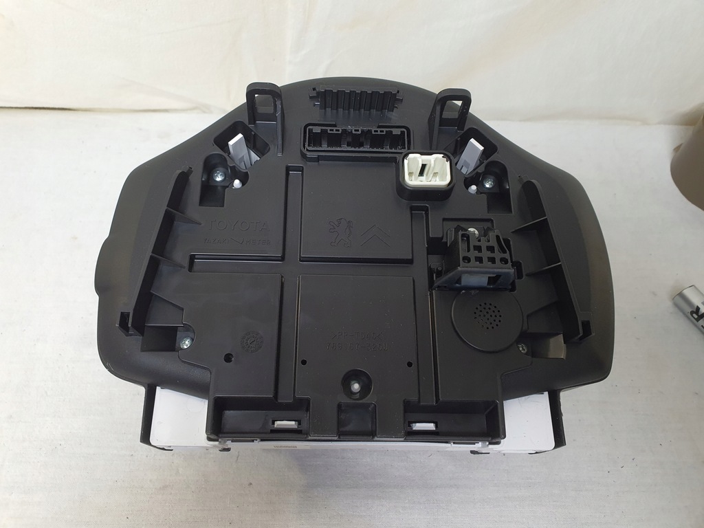 фото №5, Счетчик приборная панель peugeot 108 769167-320u europa