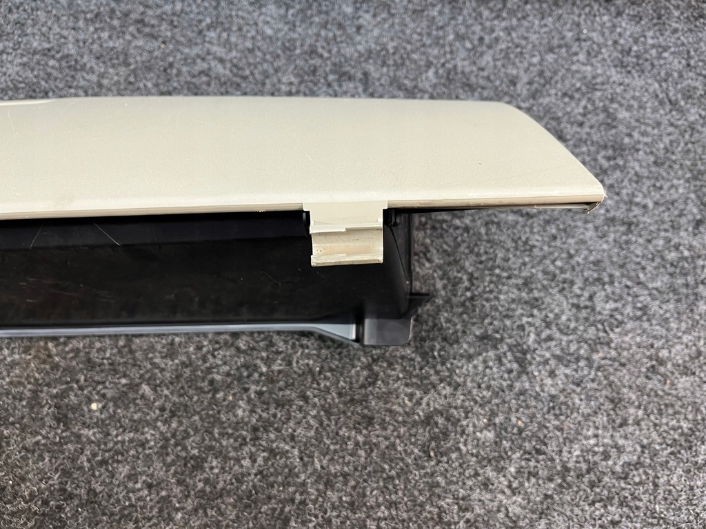 фото №9, Mitsubishi outlander ii бардачок пасажира europa 8006a022 світлий