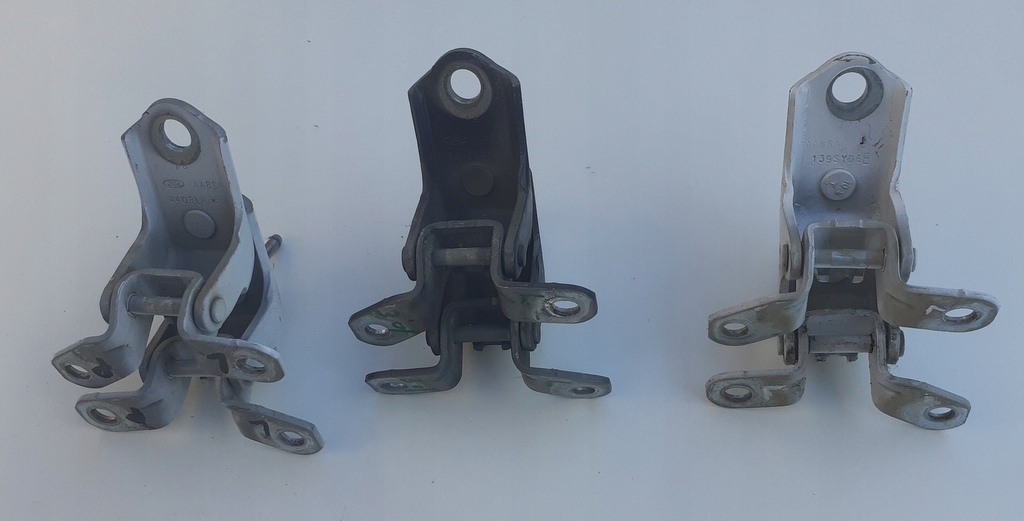 фото №4, Ford fiesta mk7 3-5 двері петлі петля двері лівий перед