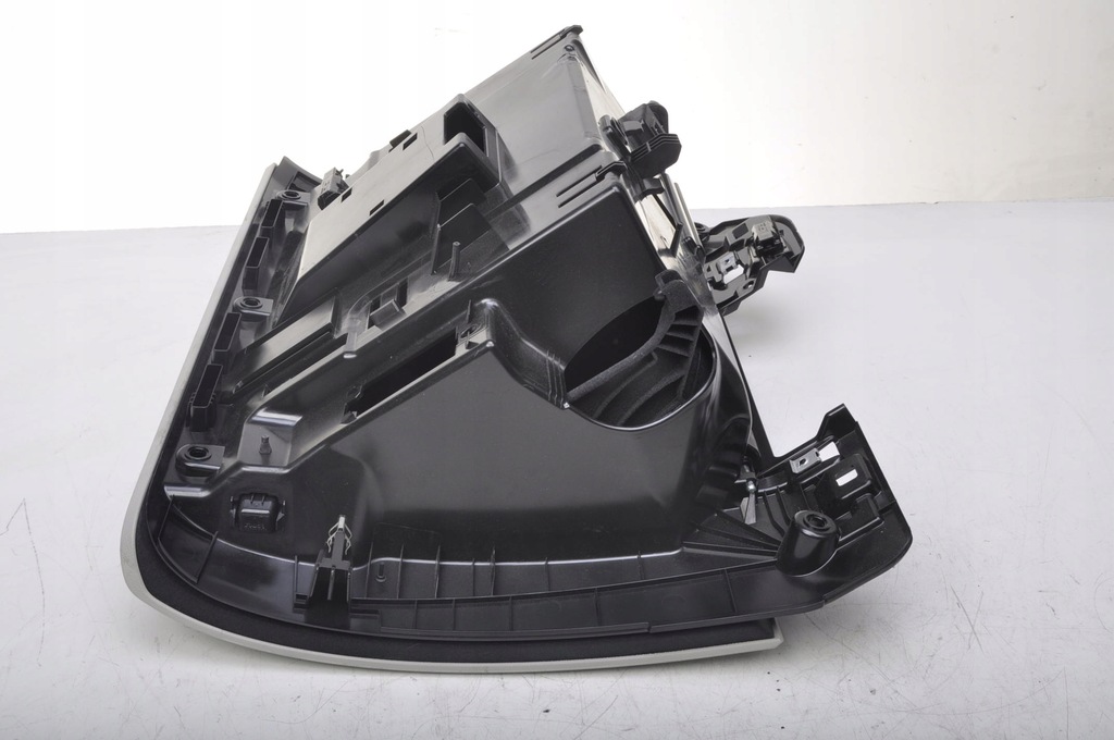 фото №5, Volvo xc60 ii бардачок консолі пасажира