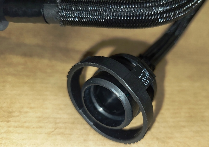 Коллектор впускной  peugeot 3008 ii,5008 ii 1.6thp - 9835016480 Оригинал