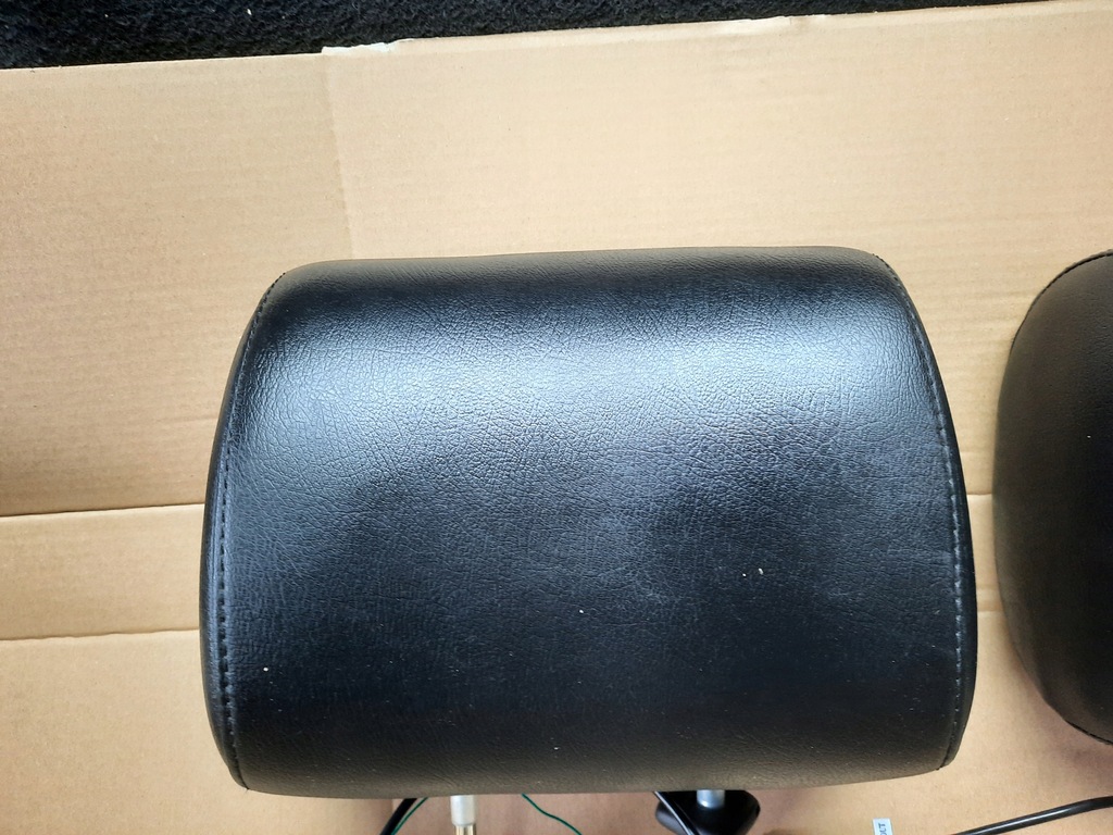 фото №10, Підголівники екрани renault usb брелоки