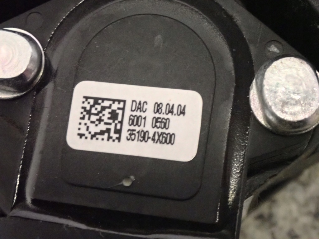 фото №4, Hyundai matrix 08- потенціометр газу педаль