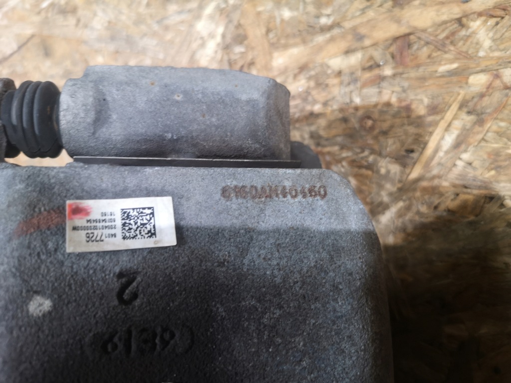 фото №7, Суппорт тормозной правый перед передний chevrolet camaro 2016 +