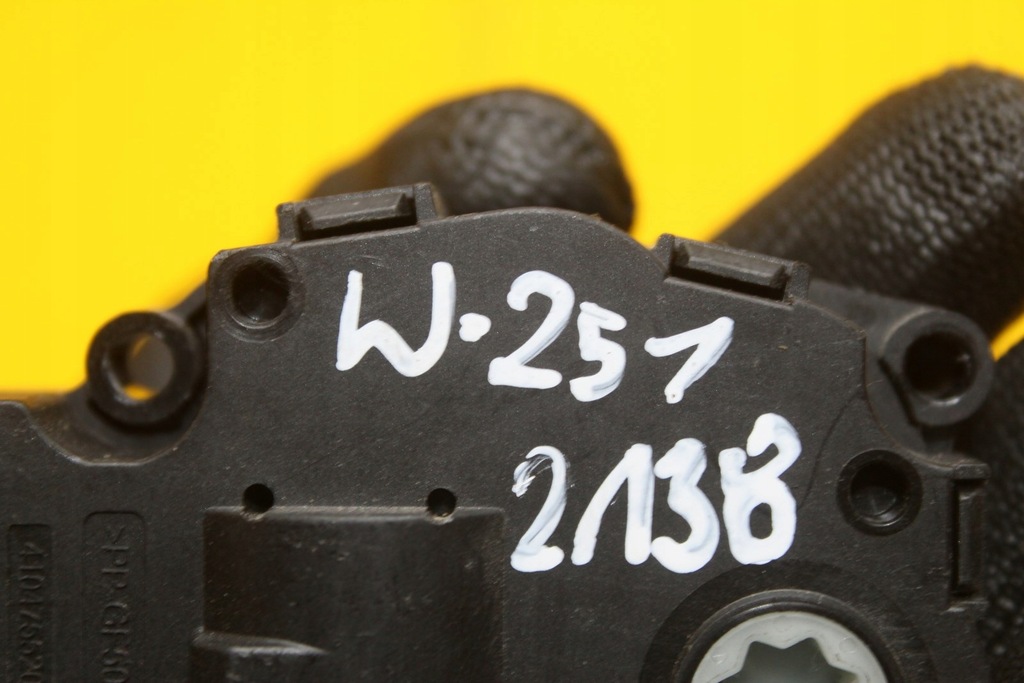 фото №8, Моторчик обігрівача mercedes w251 410475520