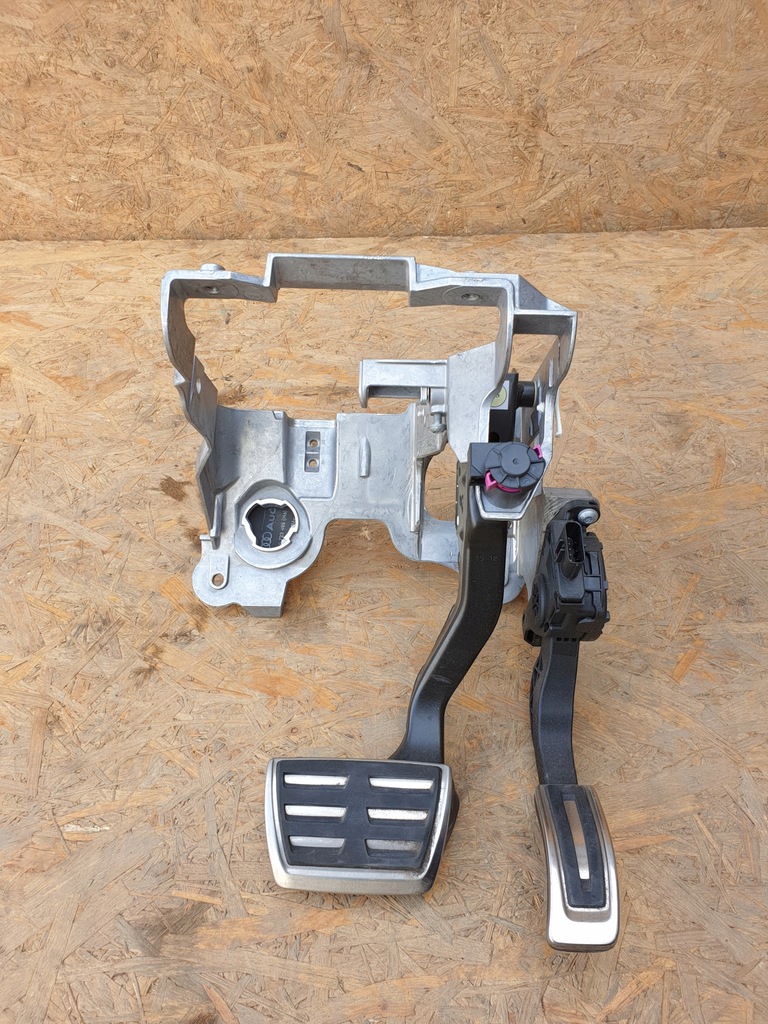 фото №1, Audi s5 s4 педали накладки eu