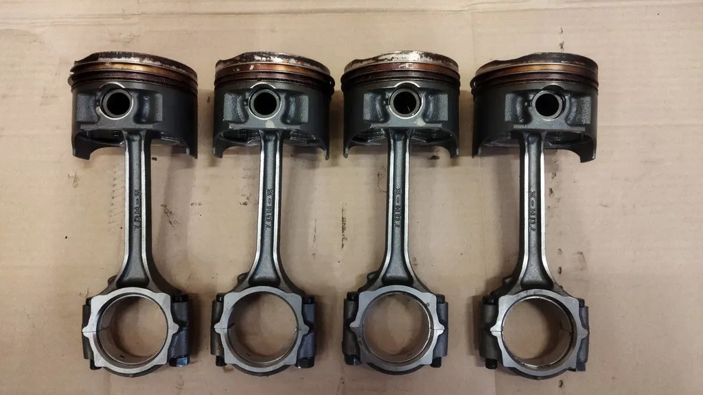 фото №1, Suzuki swift iv 1.3 16v поршень с шатун