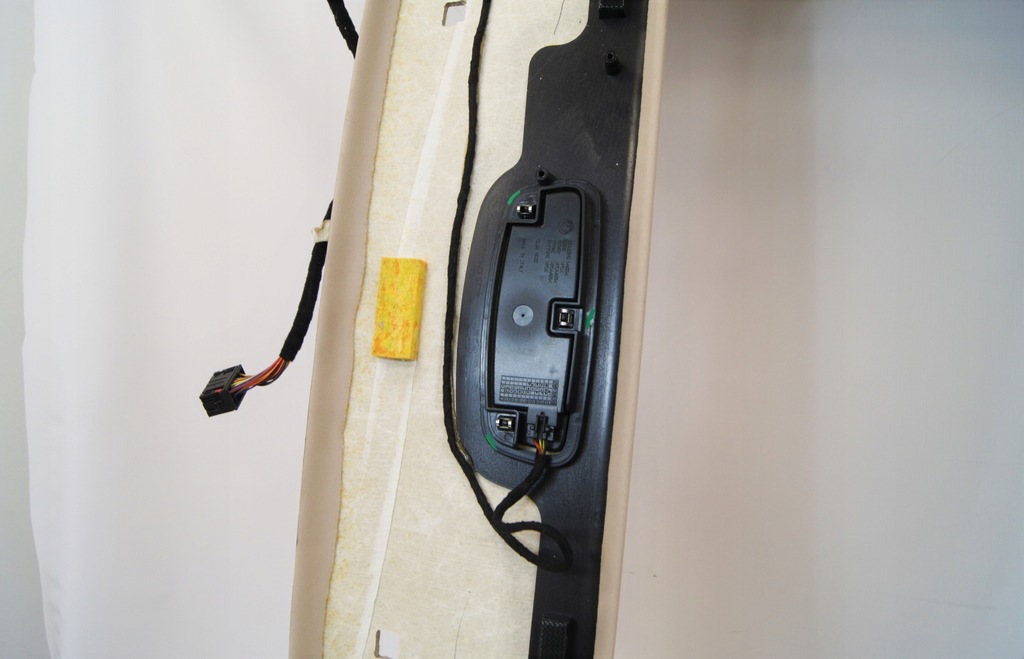 фото №11, Стеля бежева люк alfa romeo giulia 18r