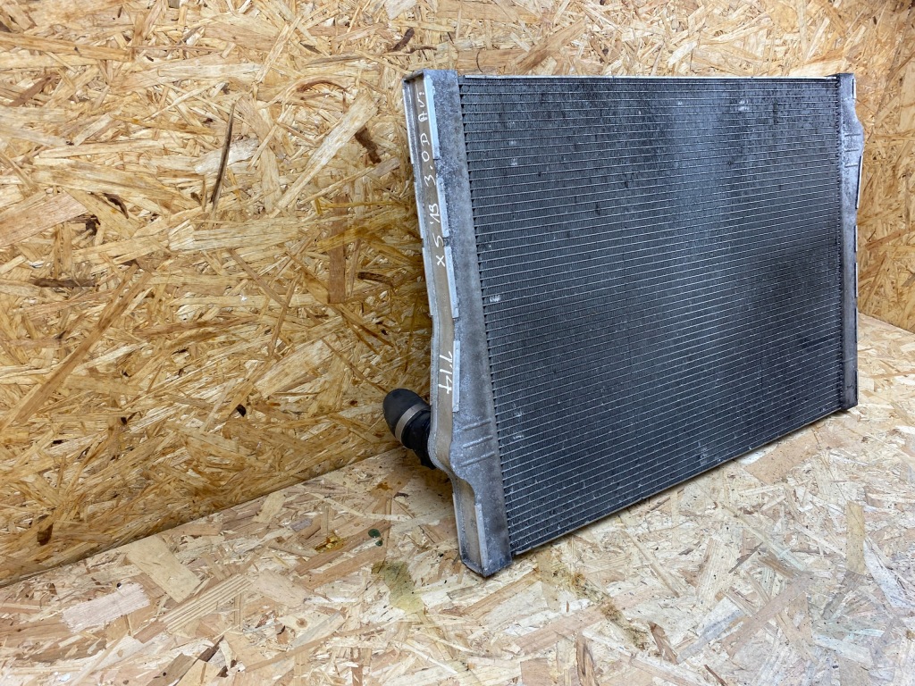 Радіатор води bmw x5 f15 x6 f16 8654431 3.0d aut Київ