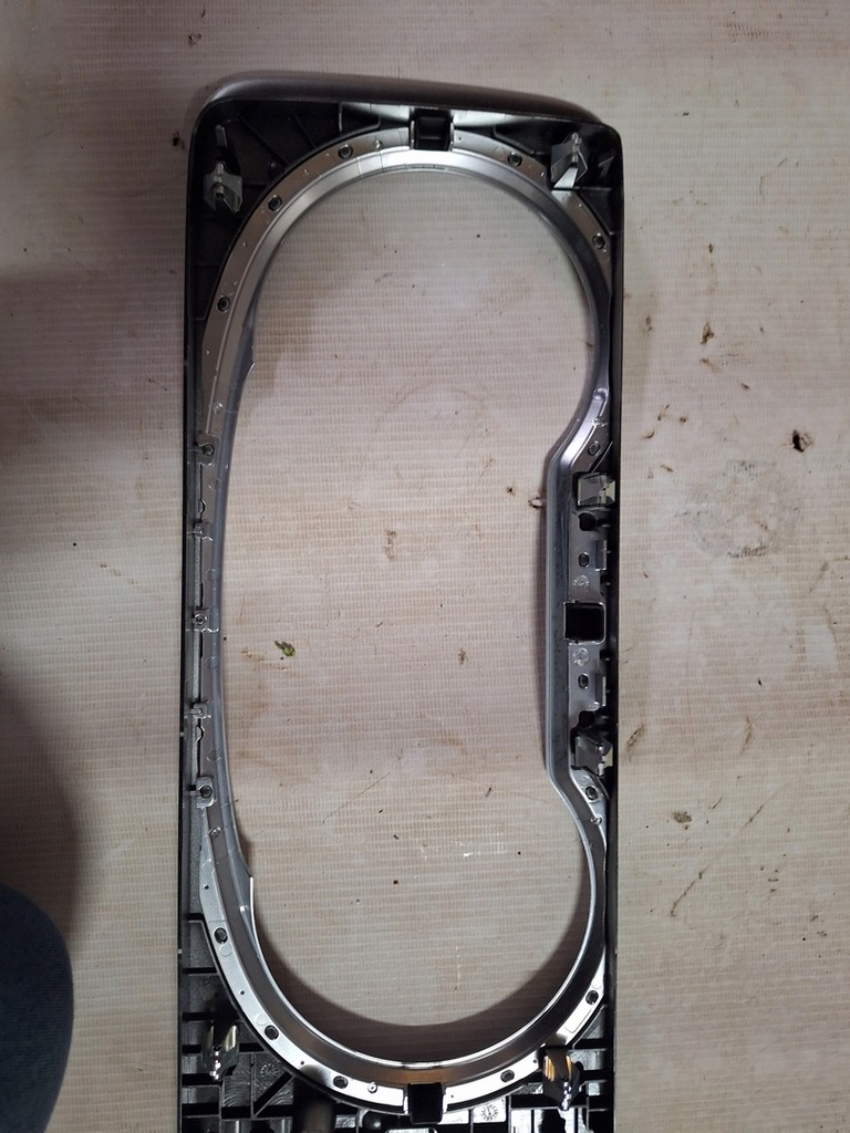 фото №6, Mercedes w213 kombi рамка спидометра