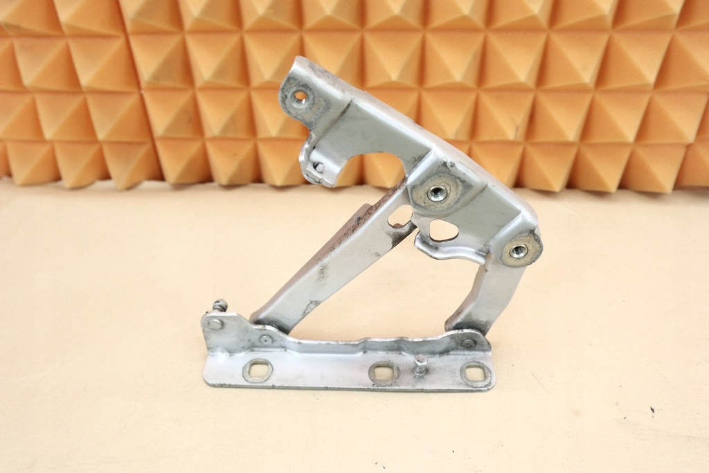 фото №1, Mercedes slk 171 r171 петля капот лівий 775 1718800128