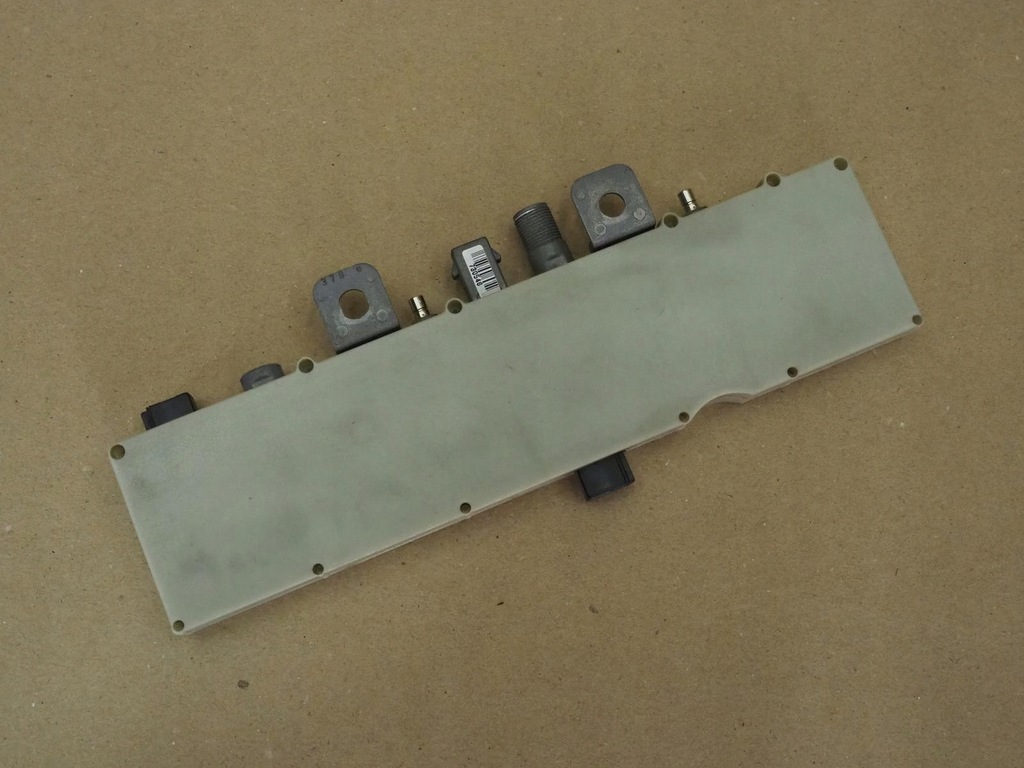 фото №11, Bmw e39 96-03r модуль антенны усилитель 8368879