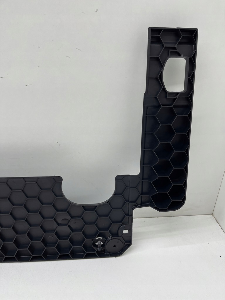 фото №9, Audi a6 c7 sedan напрямна підпора підлога багажника