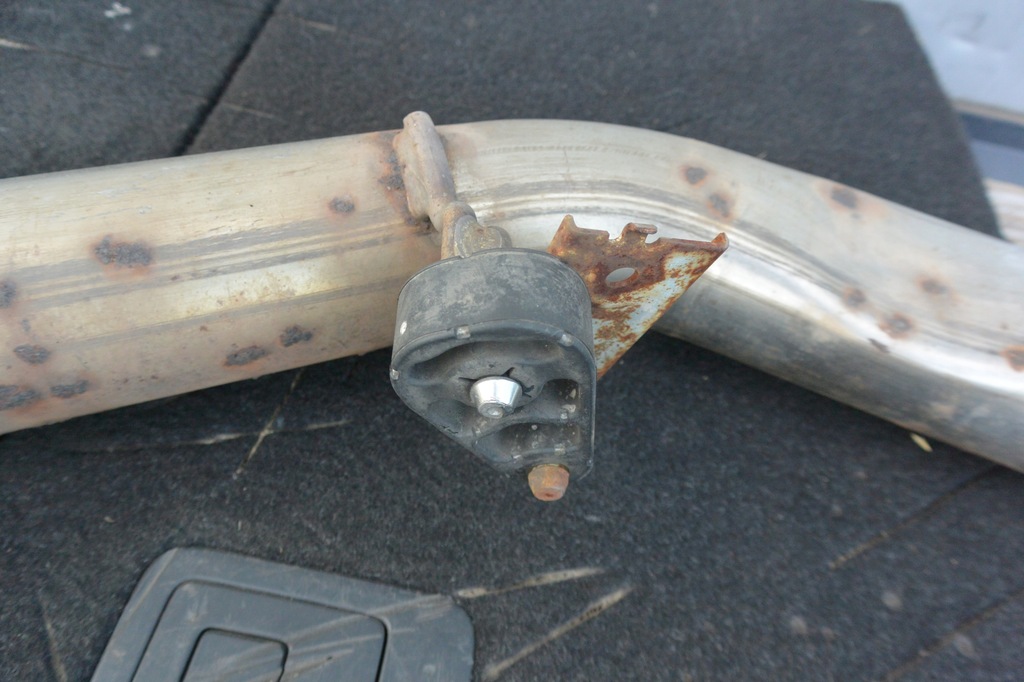 фото №6, Гаситель средний n57 bmw x5 e70 x6 e71