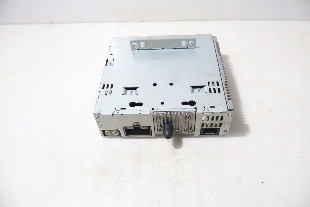 фото №3, Радіо volvo v50