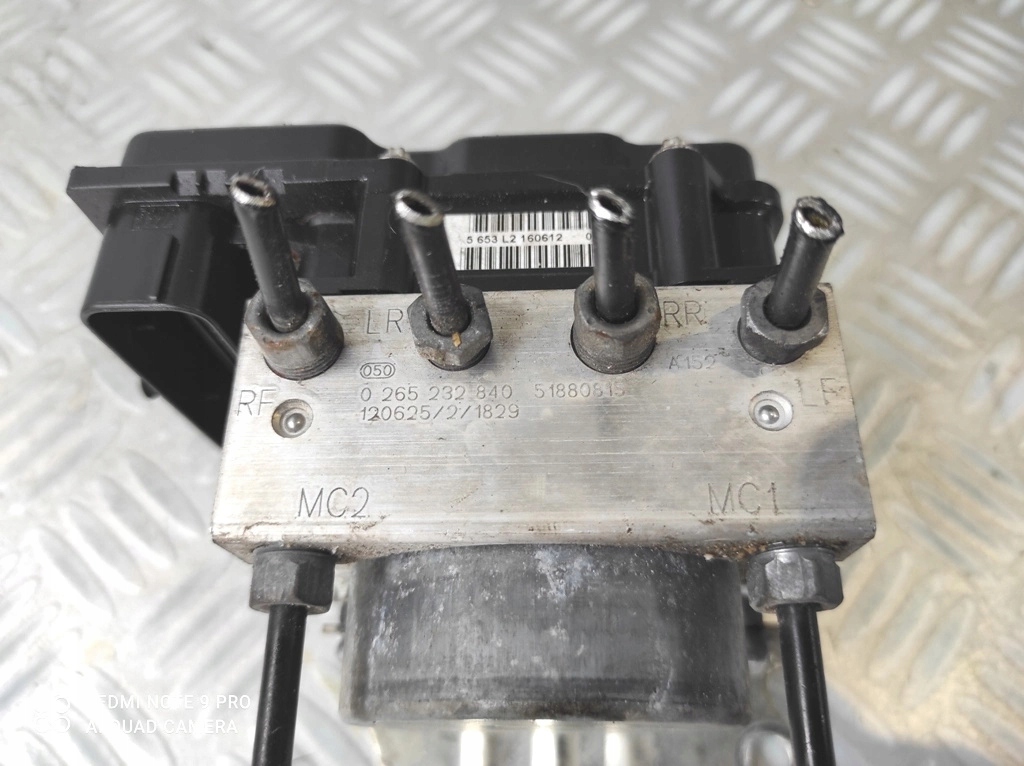 фото №11, Fiat 500 fiat 0.9 twinair 1.2 benz насос тормозная abs 51880815 0265232840