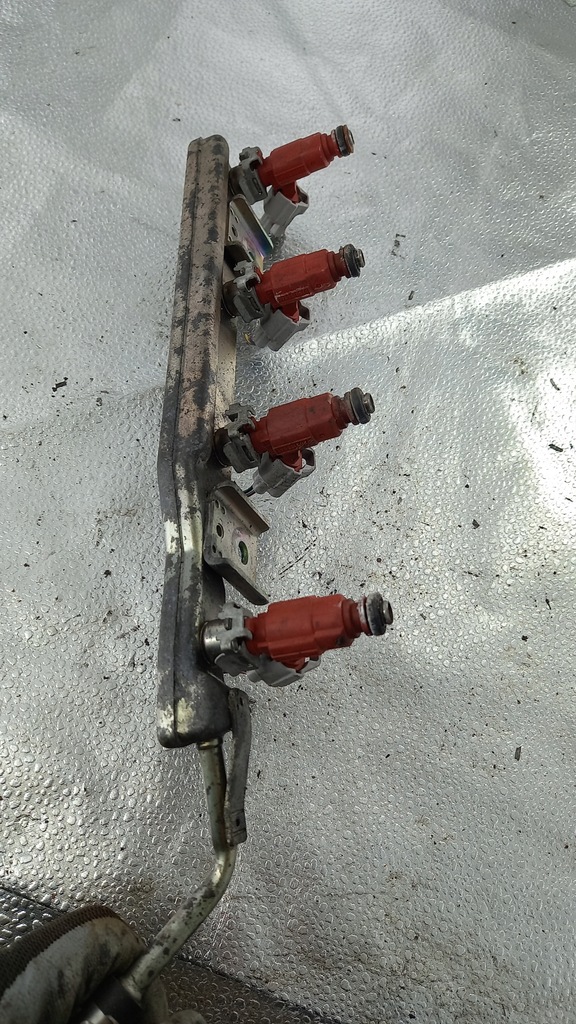 фото №5, Молдинг впрыскная nissan primera p12 03r hb