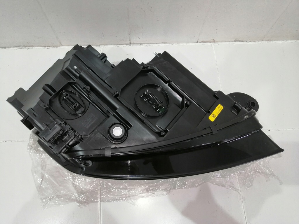 фото №10, Лампа левая передняя перед audi tt 8s hal 8175