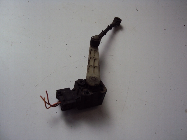 фото №1, Датчик вирівнювання ксенон range rover sport l320