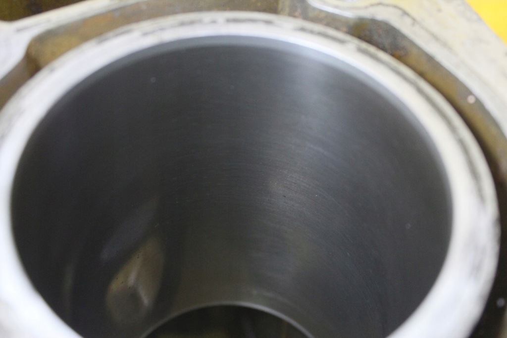 фото №7, Блок двигателя peugeot 406 306 2.0 b rfn 10lh06