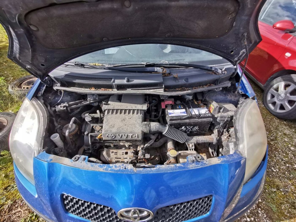 Toyota yaris датчик подушки безопасности воздушной srs 2007 1.3l 891730d020 89173-0d с Разборки