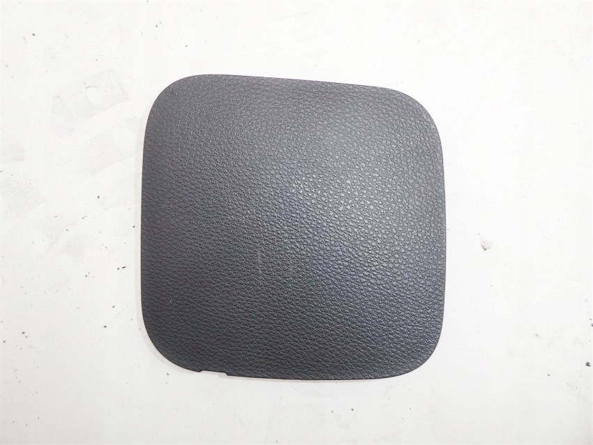 фото №1, Заглушка задняя правая honda hr-v 2 84436-t7w-a010-m