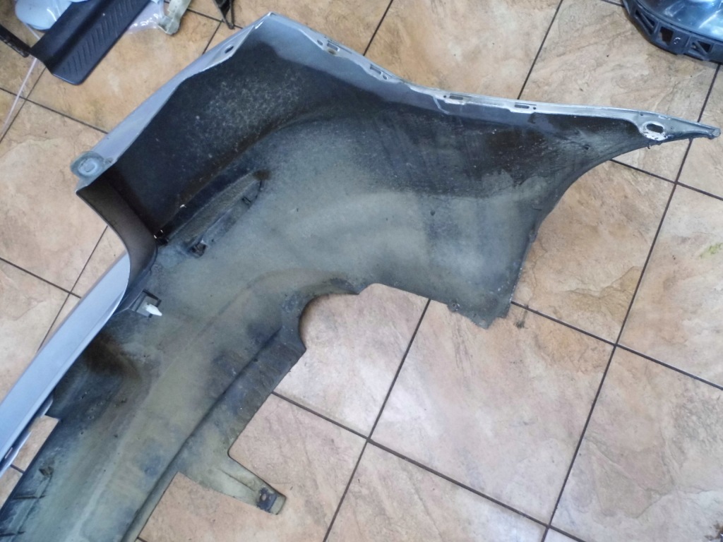 Mazda 3 1.6b 03' sedan бампер задняя задний в Украине